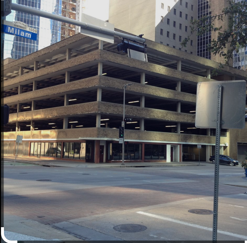 Commercial building pressure washing in Houston