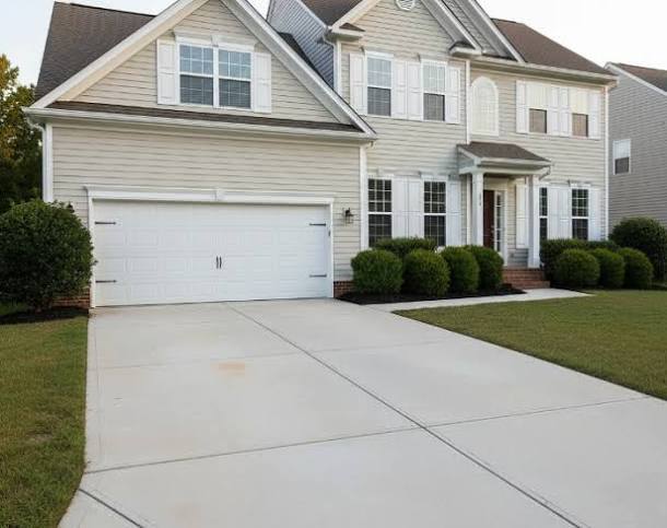 Freshly cleaned two-story home in Houston