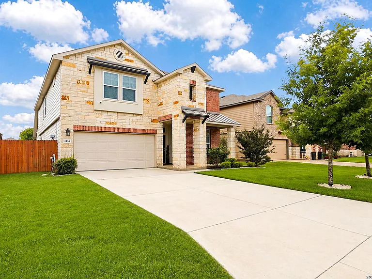 House soft wash in Houston